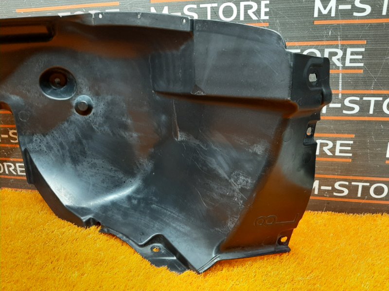 подкрылок, 500 рублей, Красноярск