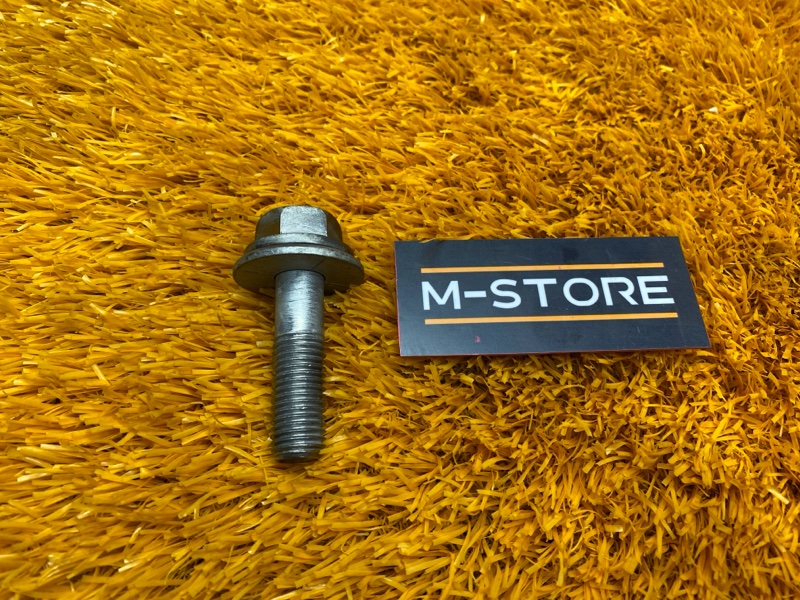 Болт суппорта, 100 рублей, Красноярск