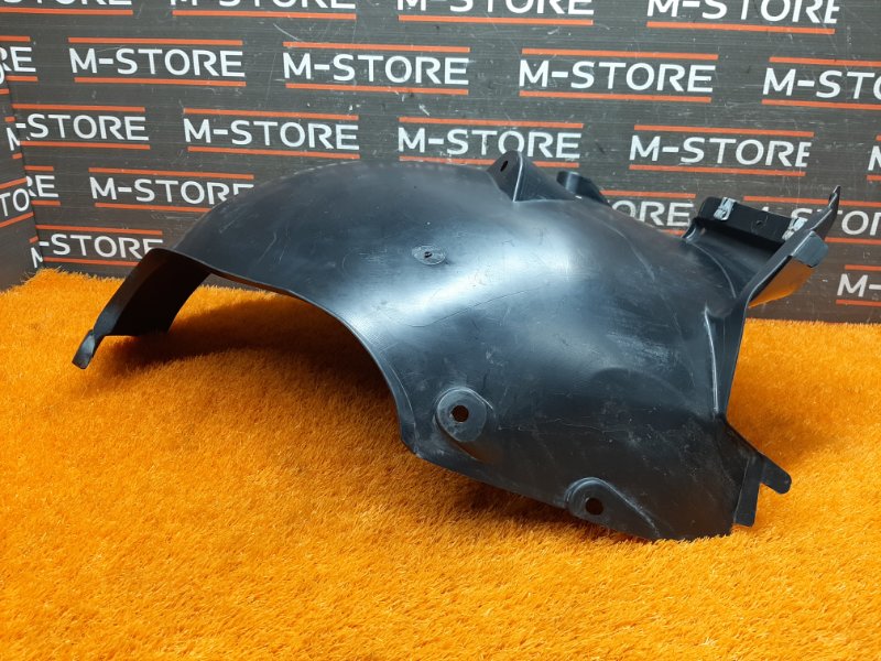 подкрылок, 600 рублей, Красноярск