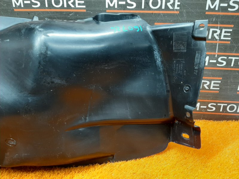 подкрылок, 500 рублей, Красноярск