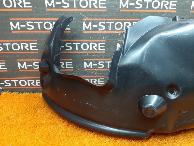 подкрылок, 500 рублей, Красноярск