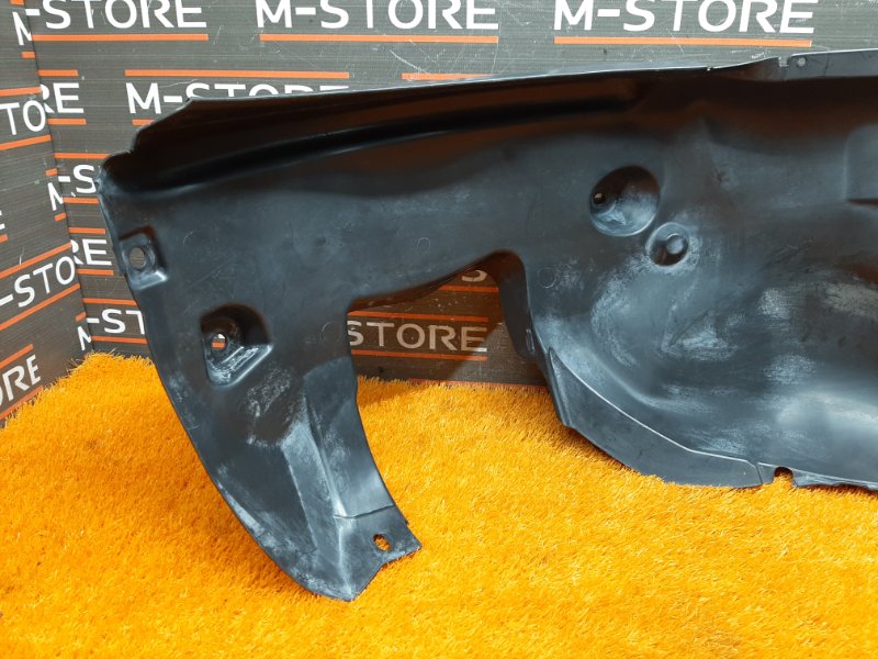 подкрылок, 500 рублей, Красноярск