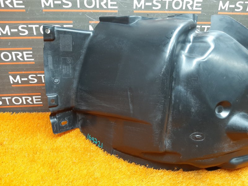 подкрылок, 500 рублей, Красноярск