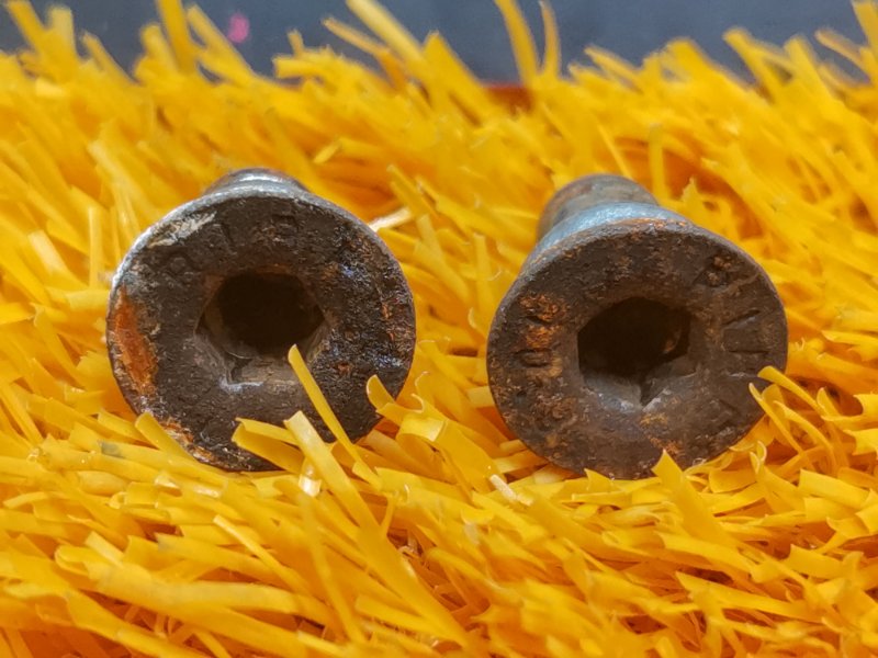 Болт тормозного диска, 100 рублей, Красноярск