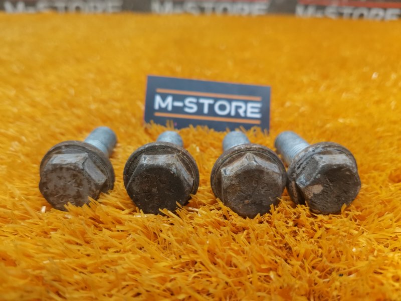 Болт суппорта, 280 рублей, Красноярск