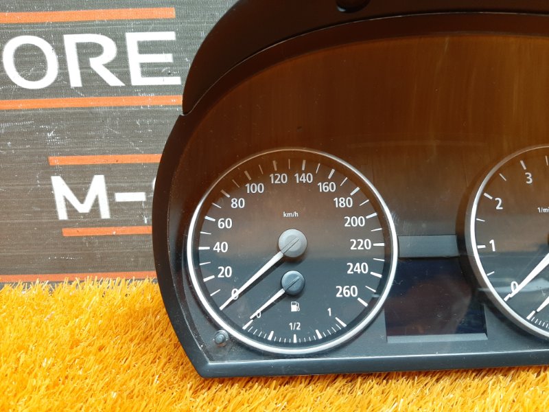 щиток приборов, 1000 рублей, Красноярск