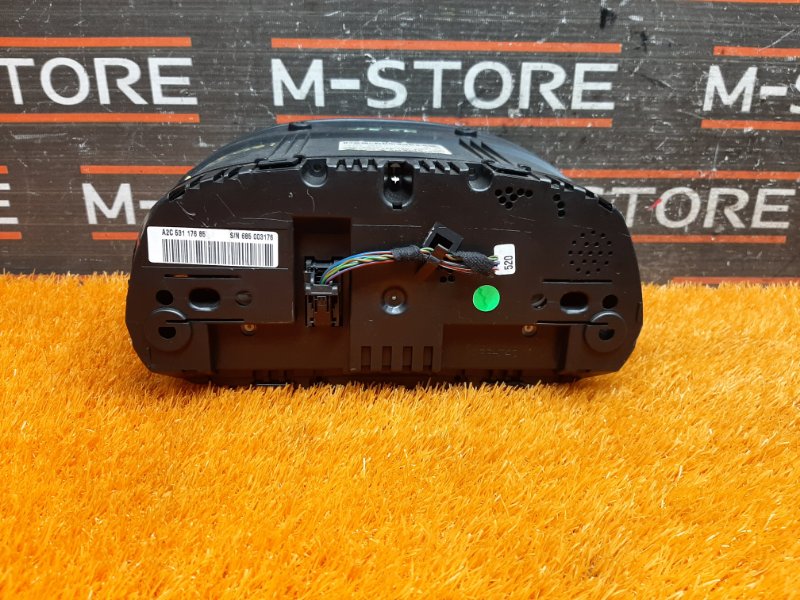 щиток приборов, 1000 рублей, Красноярск