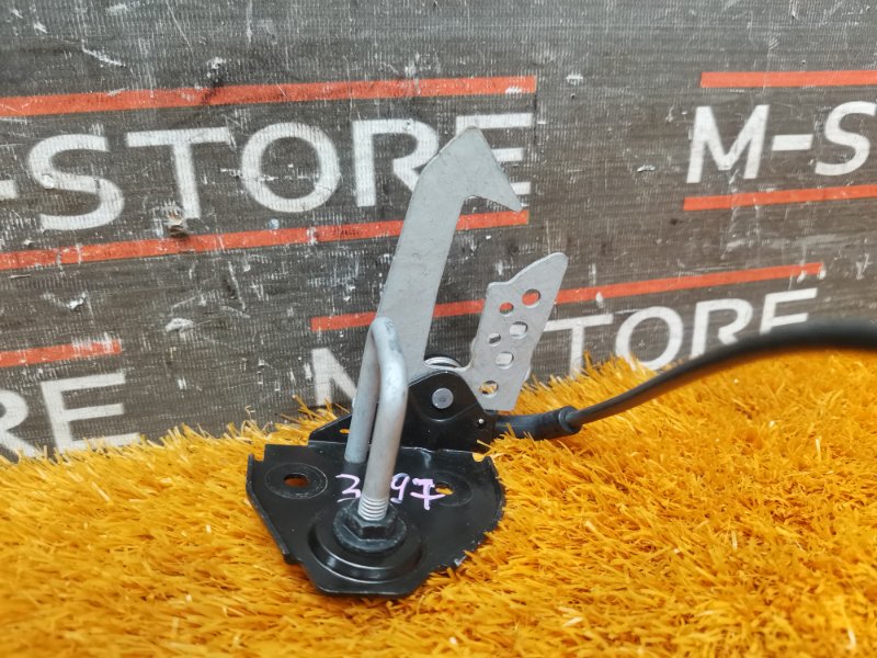 замок капота, 700 рублей, Красноярск