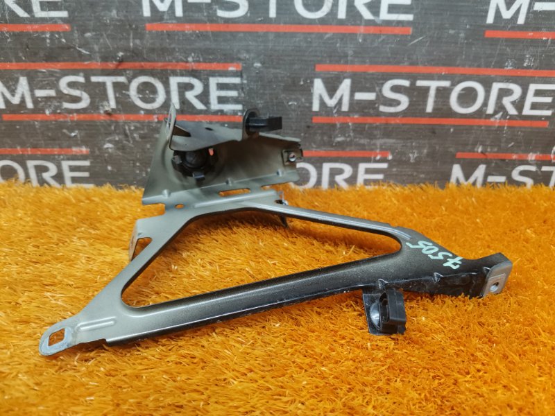 крепление крыла, 670 рублей, Красноярск