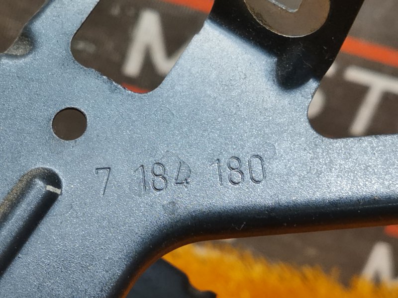 крепление крыла, 670 рублей, Красноярск