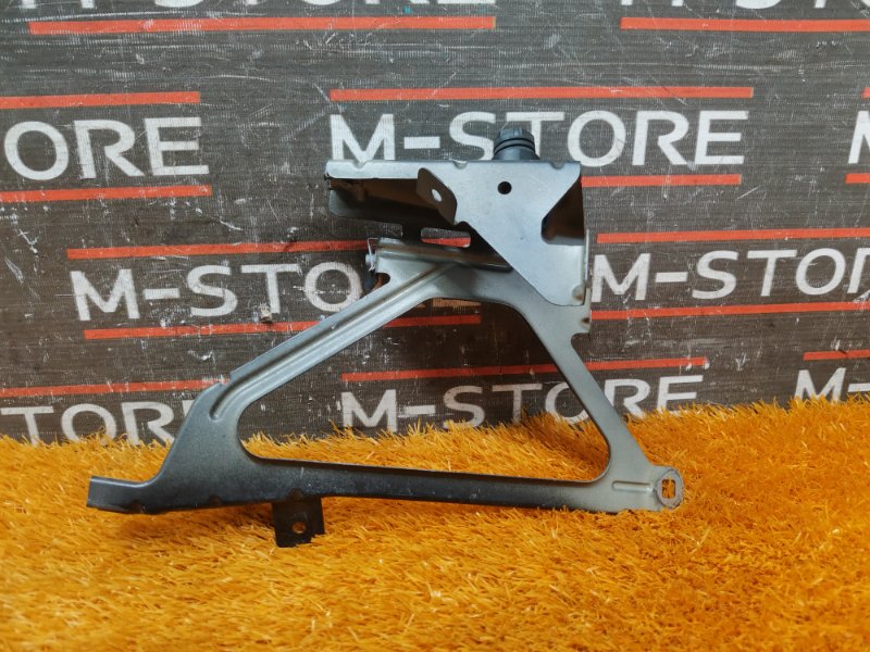 крепление крыла, 670 рублей, Красноярск