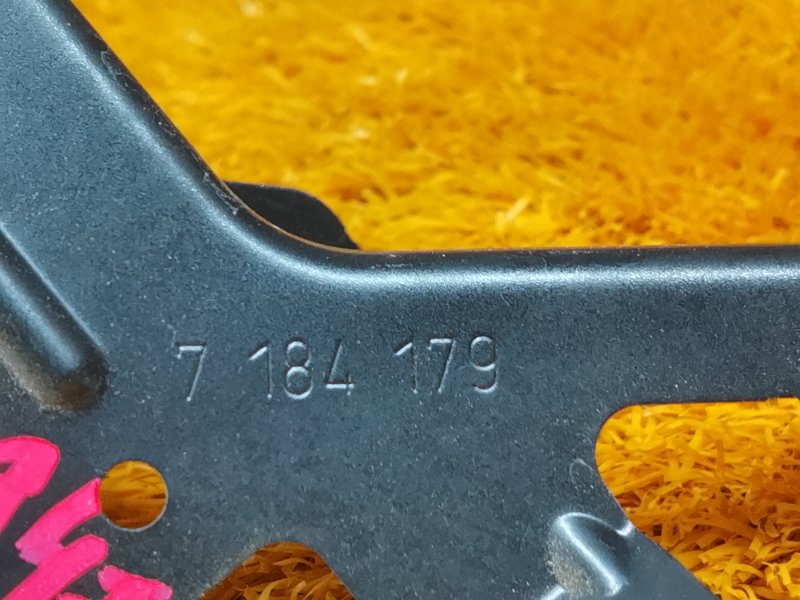 крепление крыла, 670 рублей, Красноярск