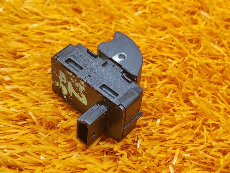 кнопка стеклоподъемника, 300 рублей, Красноярск