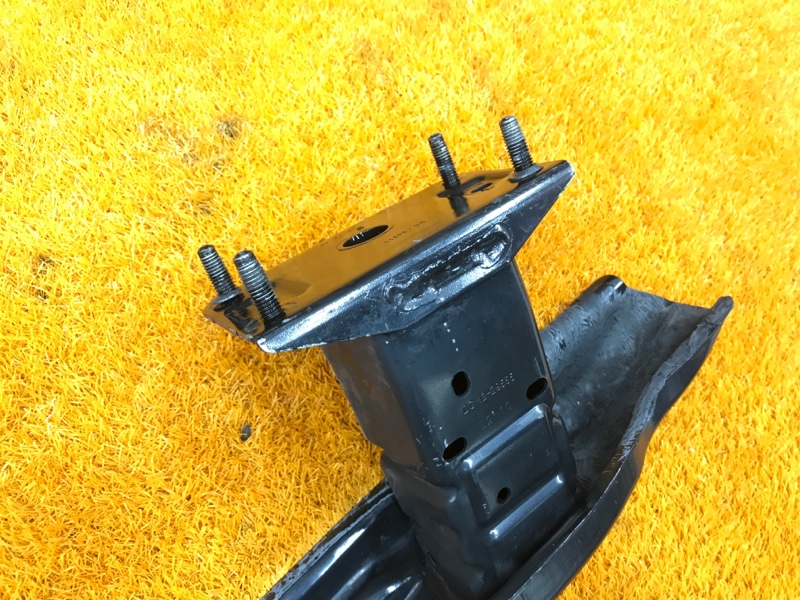 усилитель бампера, 4140 рублей, Красноярск