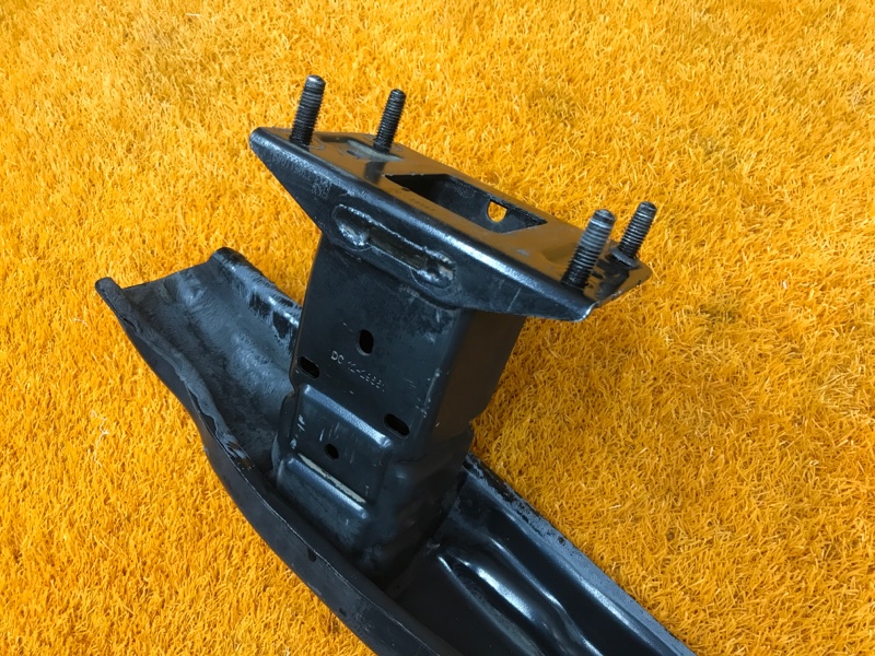 усилитель бампера, 4140 рублей, Красноярск