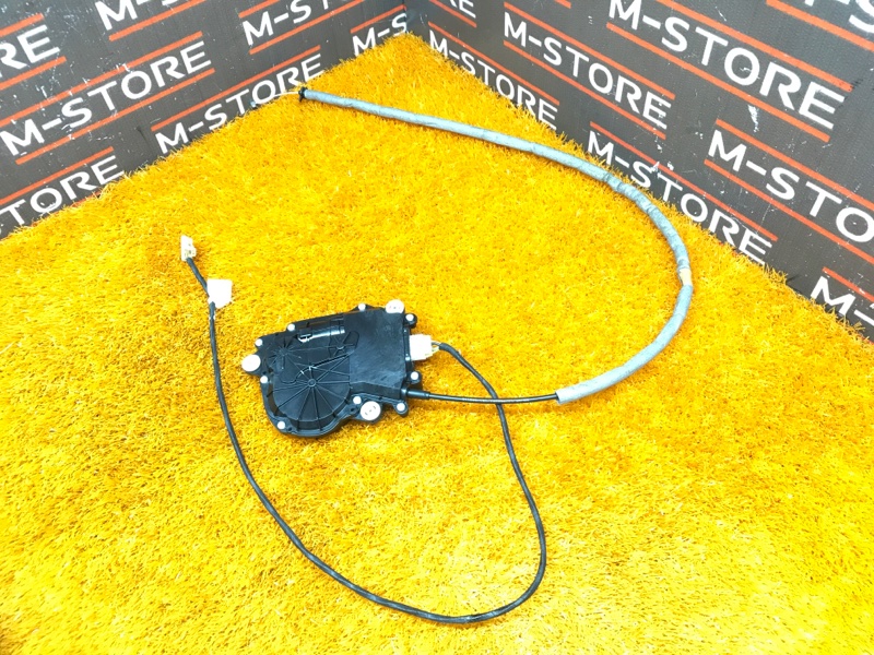 Доводчик крышки багажника, 2870 рублей, Красноярск