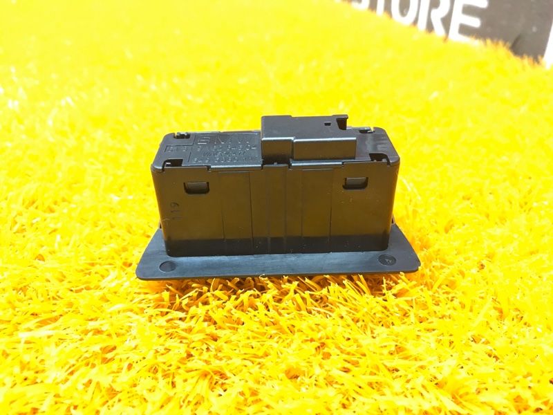 кнопка закрывания багажника, 1500 рублей, Красноярск