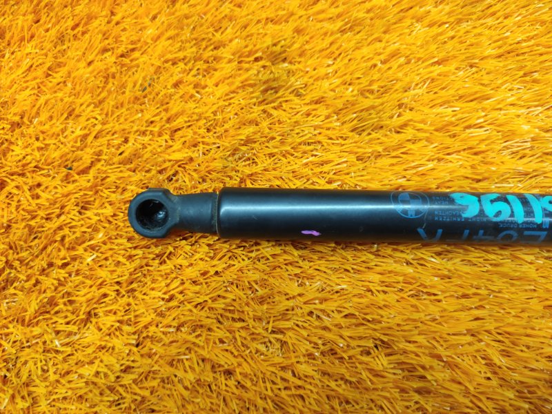 амортизатор капота, 590 рублей, Красноярск