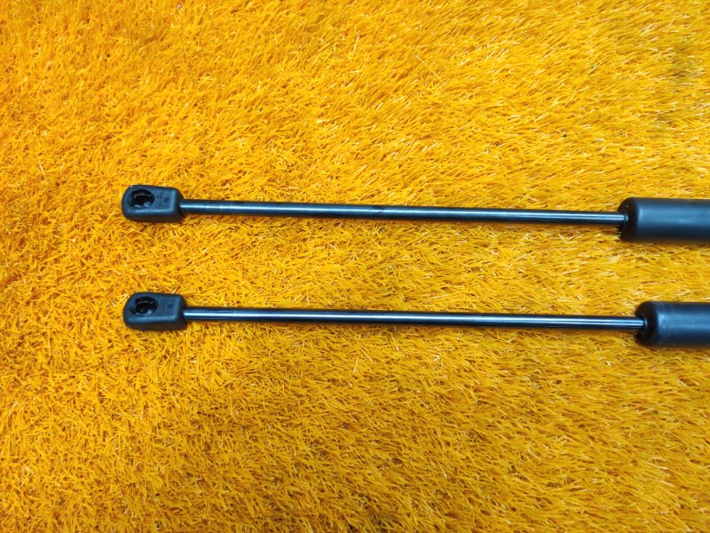 амортизатор багажника, 1000 рублей, Красноярск