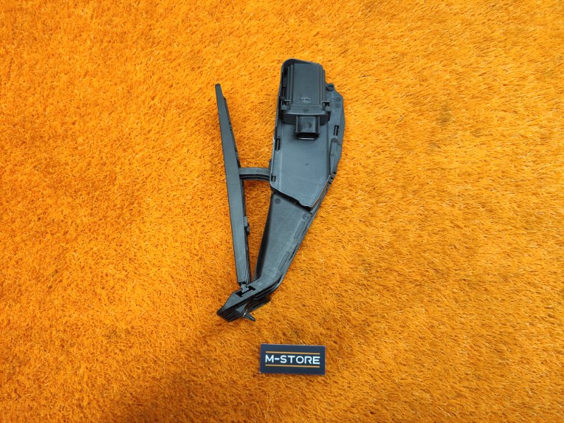 педаль газа, 1000 рублей, Красноярск