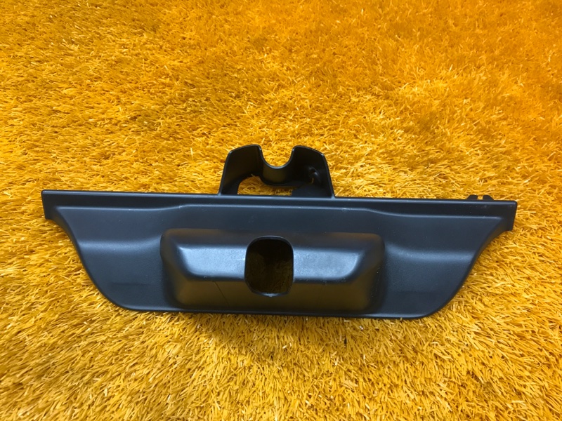 Накладка замка багажника, 350 рублей, Красноярск