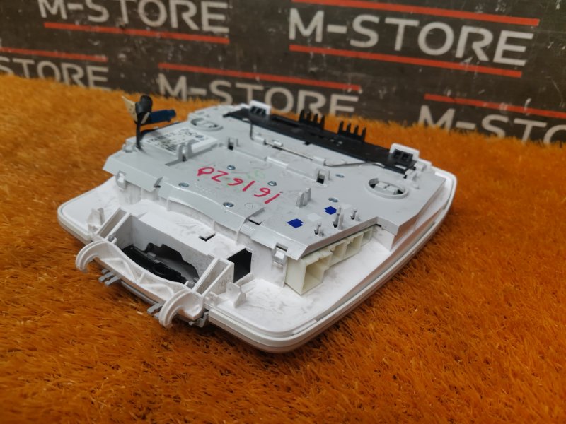 плафон освещения, 1000 рублей, Красноярск