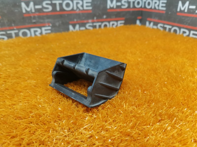 Кронштейн радиатора, 300 рублей, Красноярск