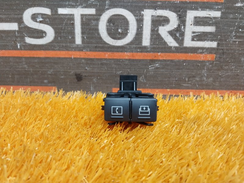 Кнопка управления дисплеем, 500 рублей, Красноярск