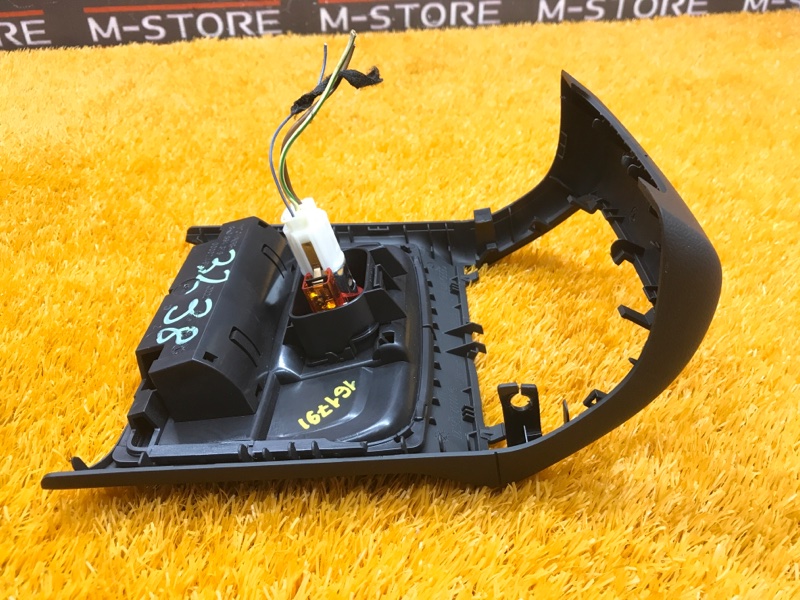 Накладка центральной консоли, 630 рублей, Красноярск