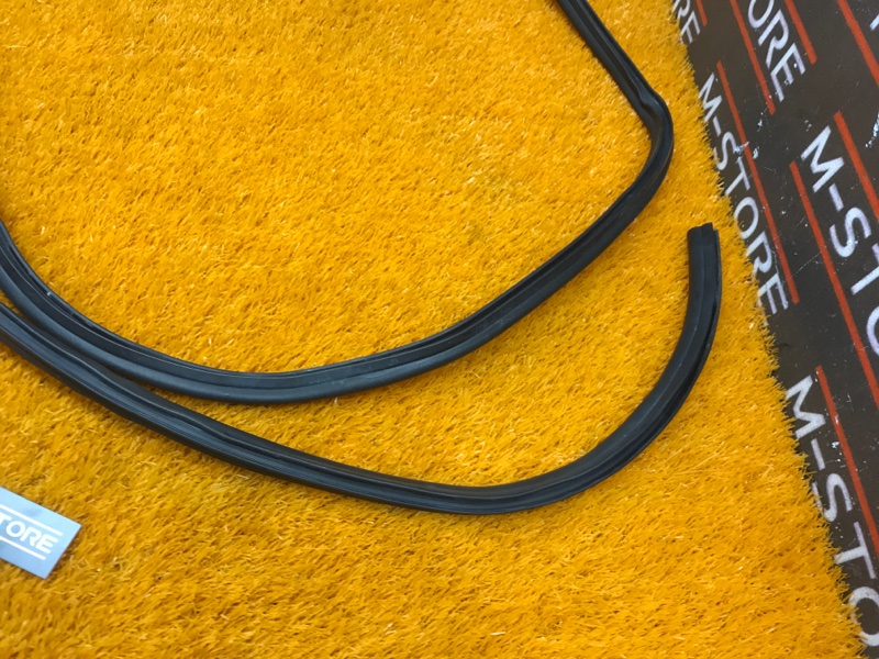 Уплотнитель капота, 1520 рублей, Красноярск