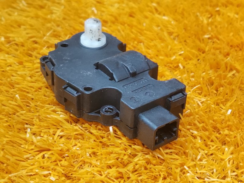 привод заслонки отопителя, 100 рублей, Красноярск