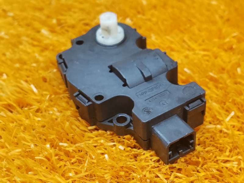 привод заслонки отопителя, 100 рублей, Красноярск