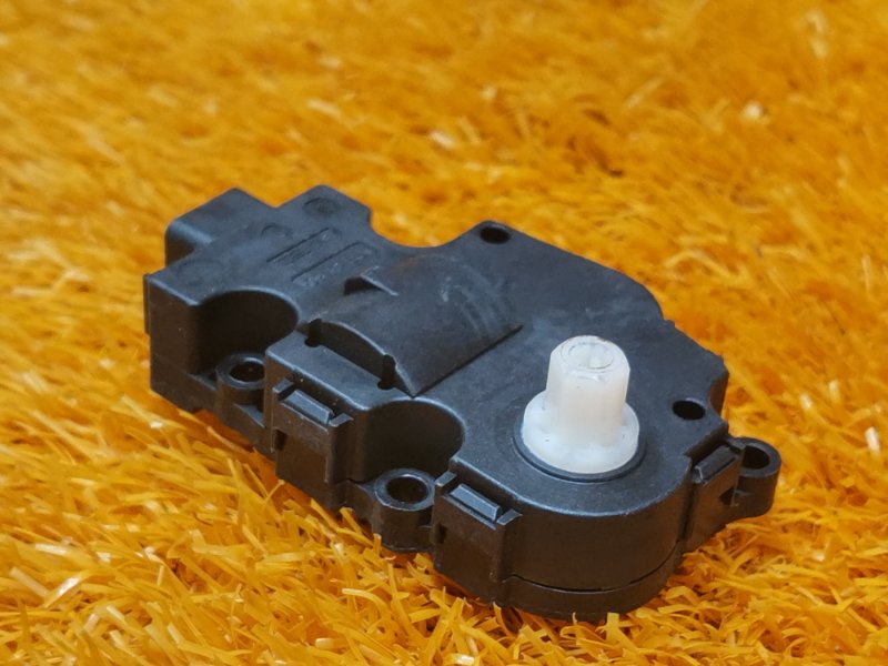 привод заслонки отопителя, 100 рублей, Красноярск