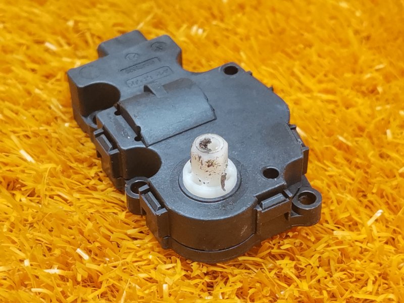 привод заслонки отопителя, 100 рублей, Красноярск