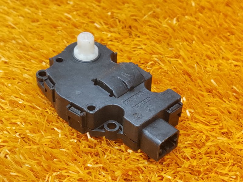 привод заслонки отопителя, 100 рублей, Красноярск