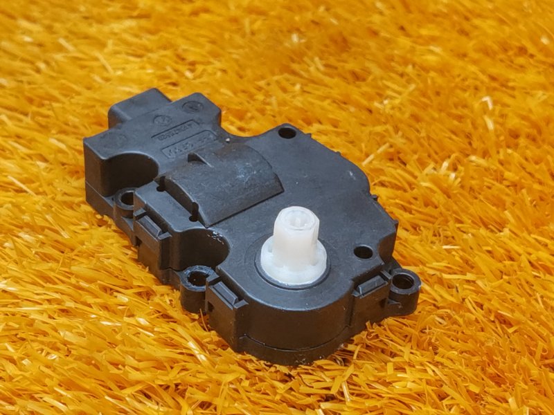 привод заслонки отопителя, 100 рублей, Красноярск