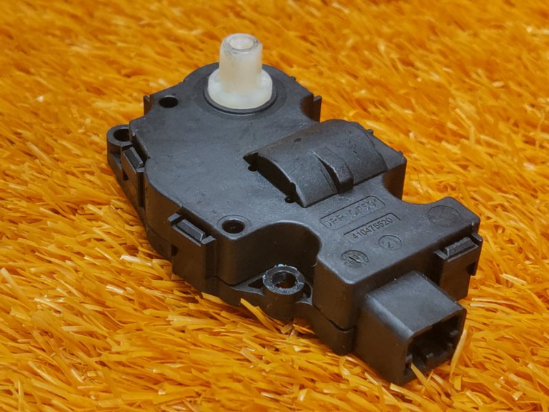 привод заслонки отопителя, 100 рублей, Красноярск