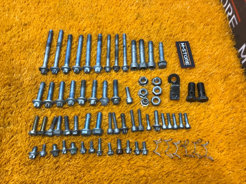 Болты и гайки ДВС, 630 рублей, Красноярск