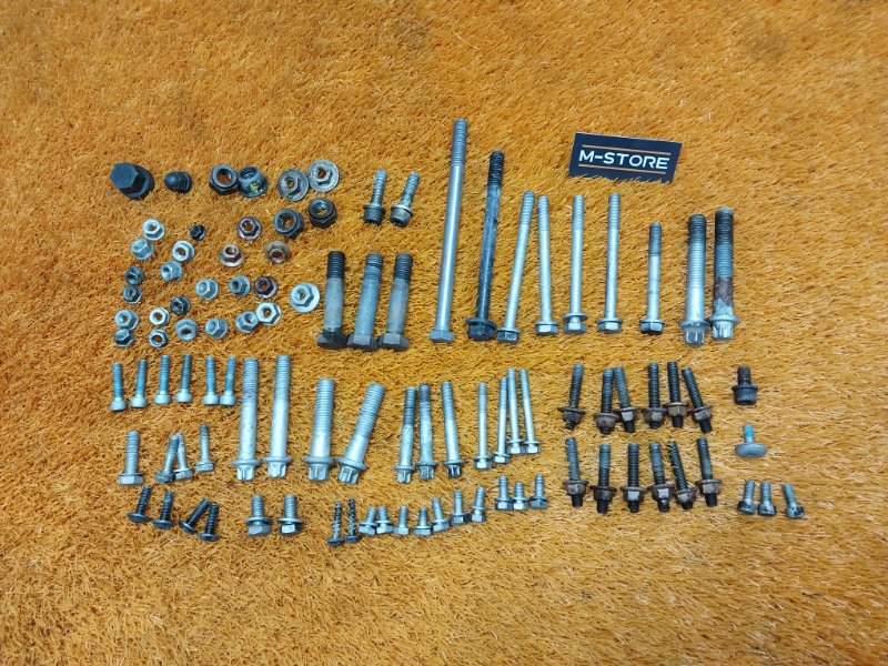 Болты и гайки ДВС, 870 рублей, Красноярск