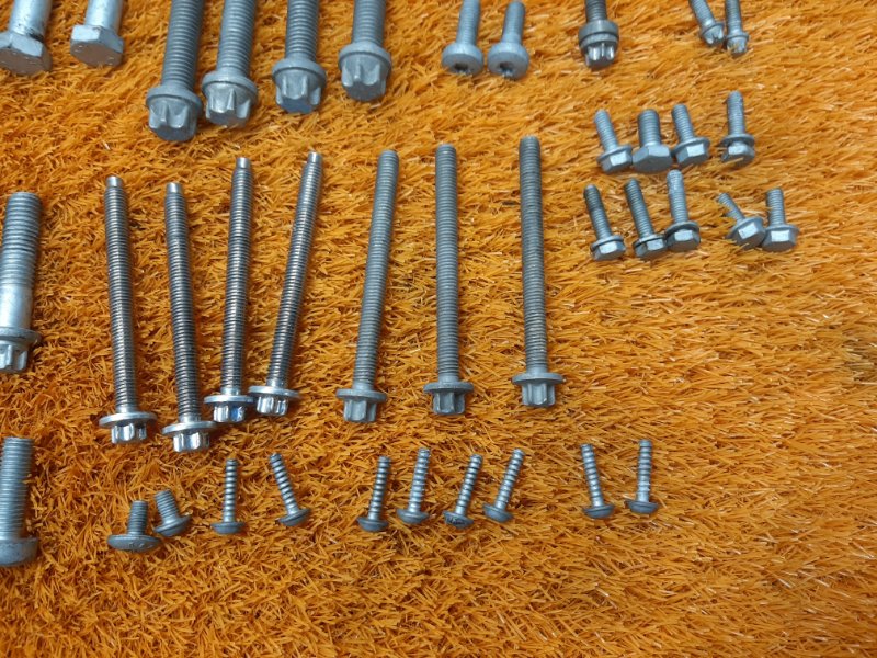 Болты и гайки ДВС, 750 рублей, Красноярск