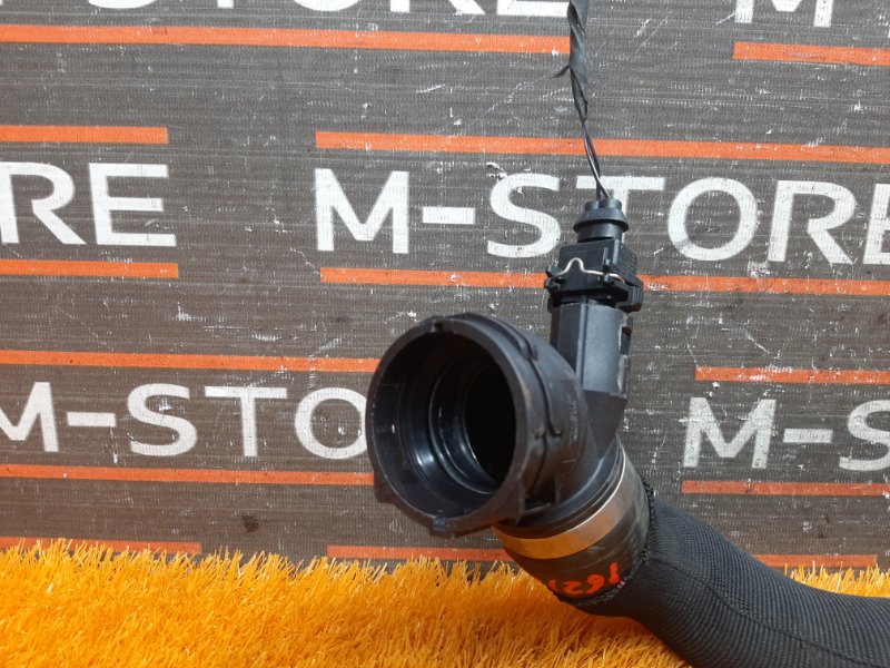 Патрубок радиатора нижний, 2500 рублей, Красноярск