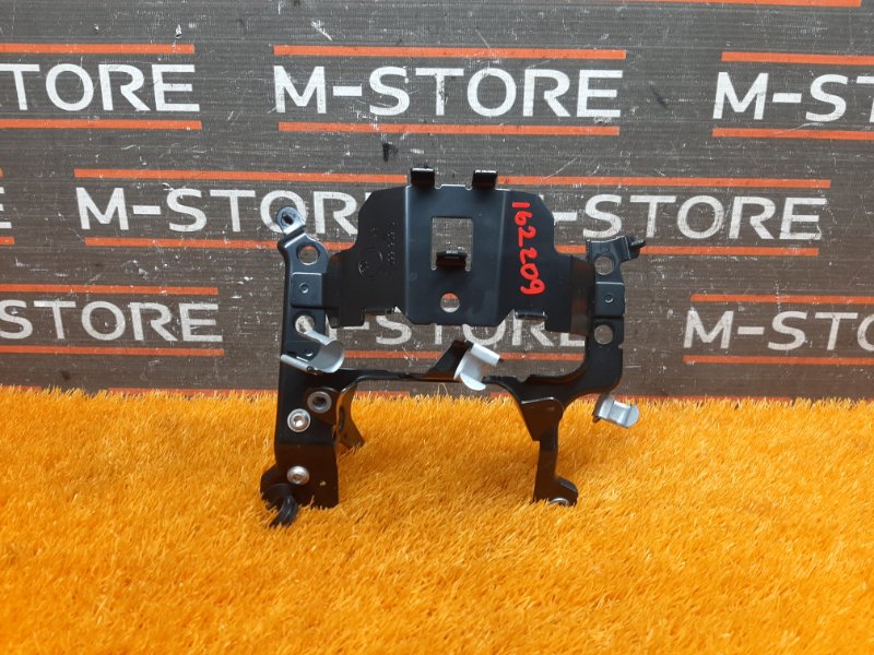 Кронштейн расширительного бачка, 340 рублей, Красноярск