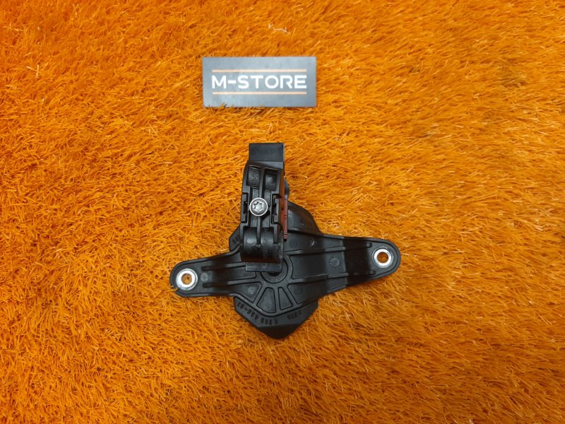 кронштейн, 260 рублей, Красноярск