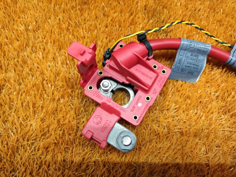 Клемма аккумулятора плюс, 2000 рублей, Красноярск