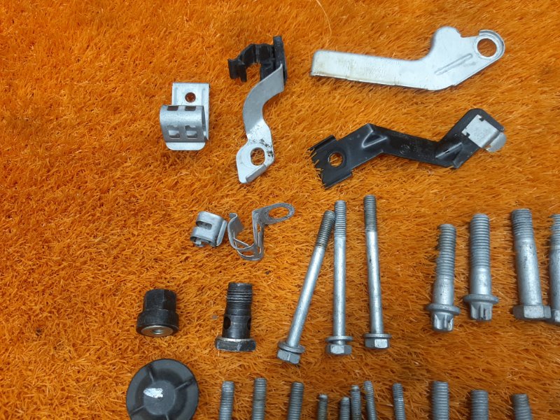 Болты и гайки ДВС, 750 рублей, Красноярск