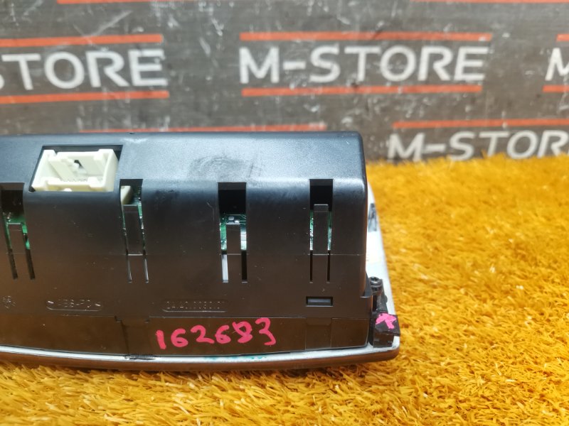 блок управления климат-контролем, 2000 рублей, Красноярск