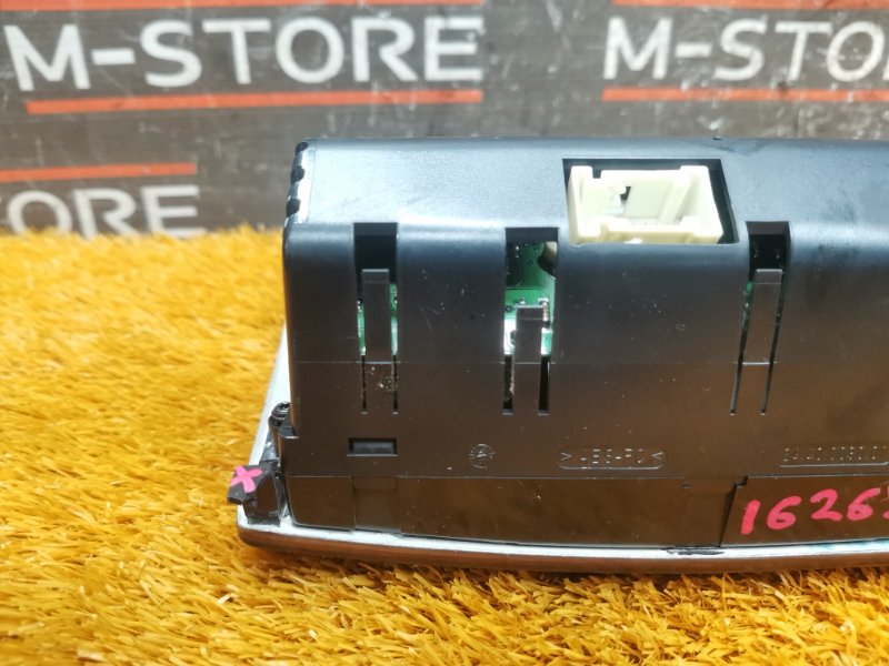 блок управления климат-контролем, 2000 рублей, Красноярск