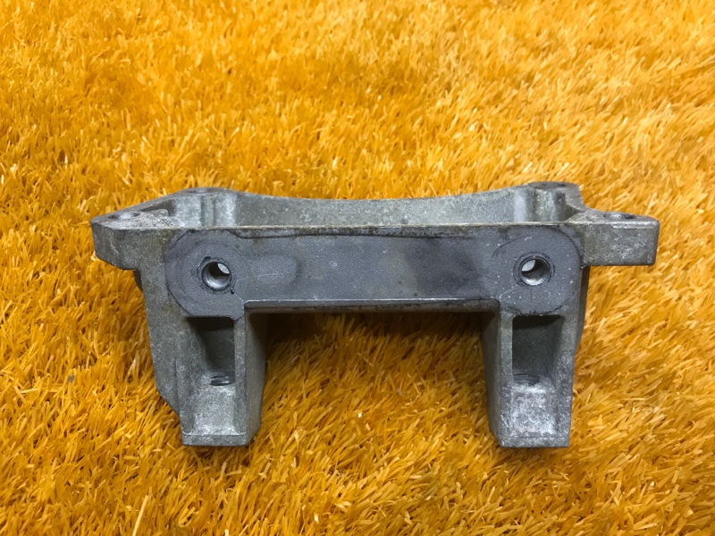 Кронштейн КПП, 280 рублей, Красноярск