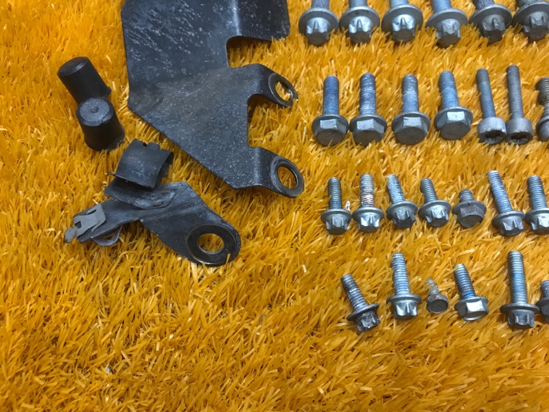 Болты и гайки ДВС, 750 рублей, Красноярск