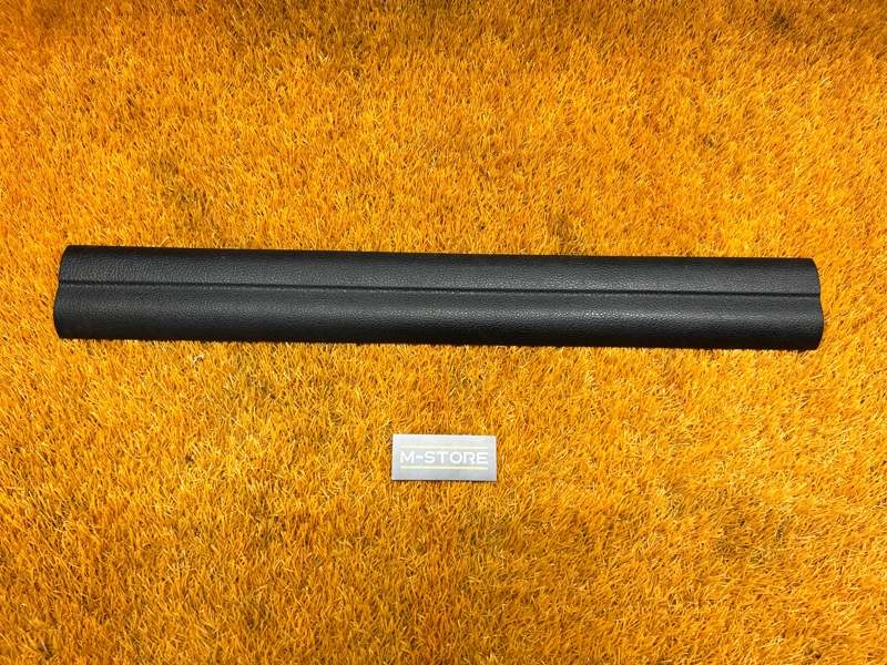 Накладка на порог салона, 290 рублей, Красноярск